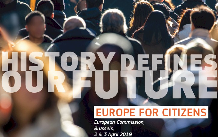 Crowd of people with the text HISTORY DEFINES OUR FUTURE and EUROPE FOR CITIZENS, European Commission, Brussels, 2 & 3